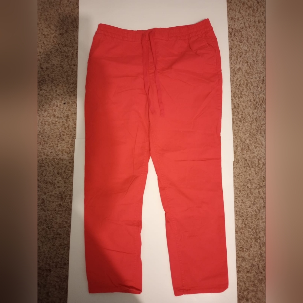 Pre-owed OLD NAVY OGC CHINO PANTS  strech sz12.Color red.